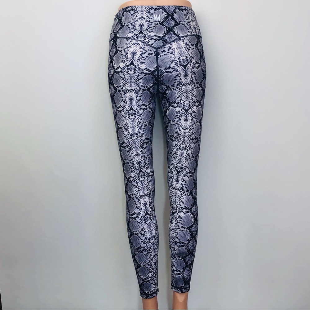 Nicole Miller Sports Purple Snakeskin Print Leggings - Picture 2 of 16